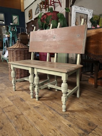1792748679597