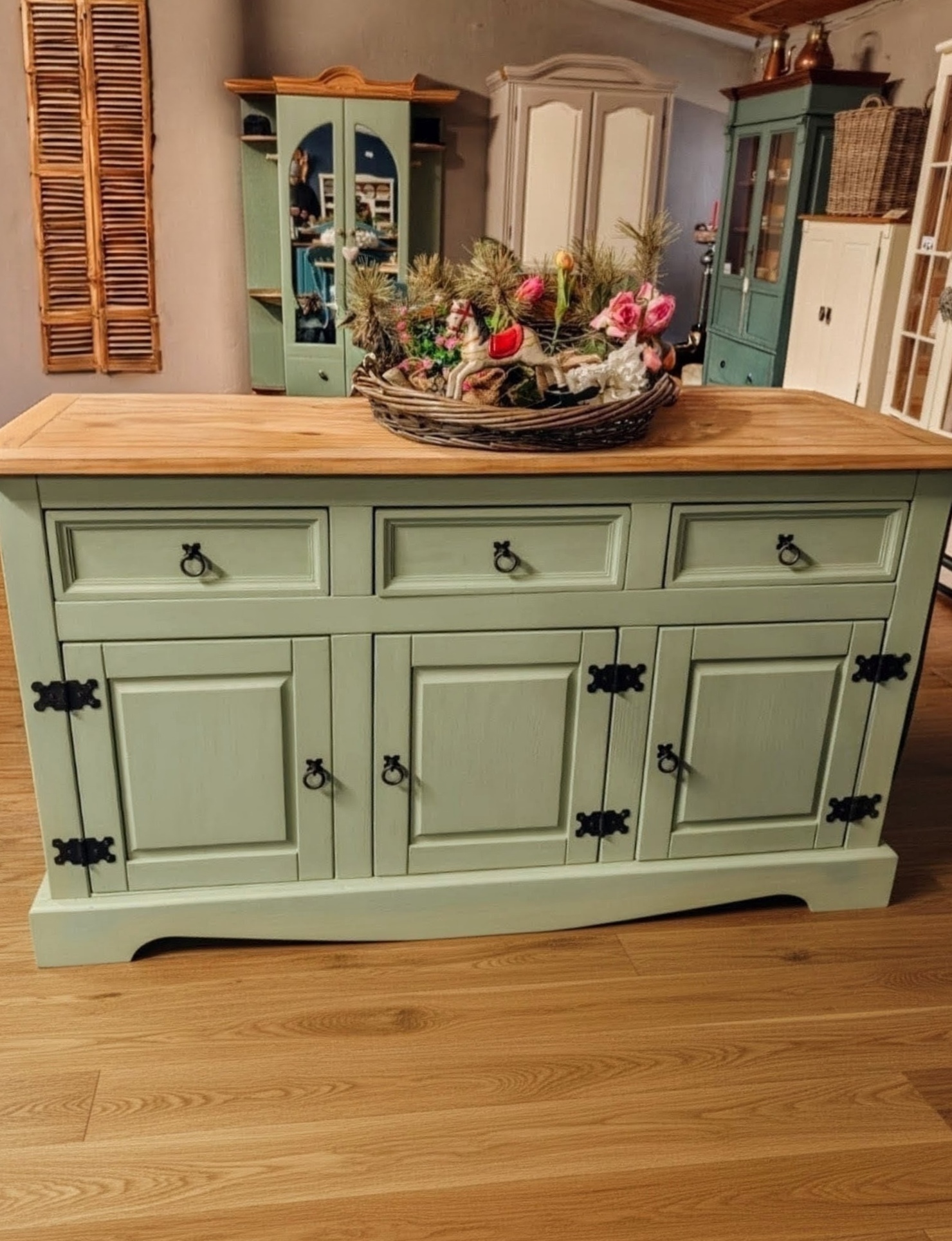 homeai1770404910931~2_edit_1311521734814976