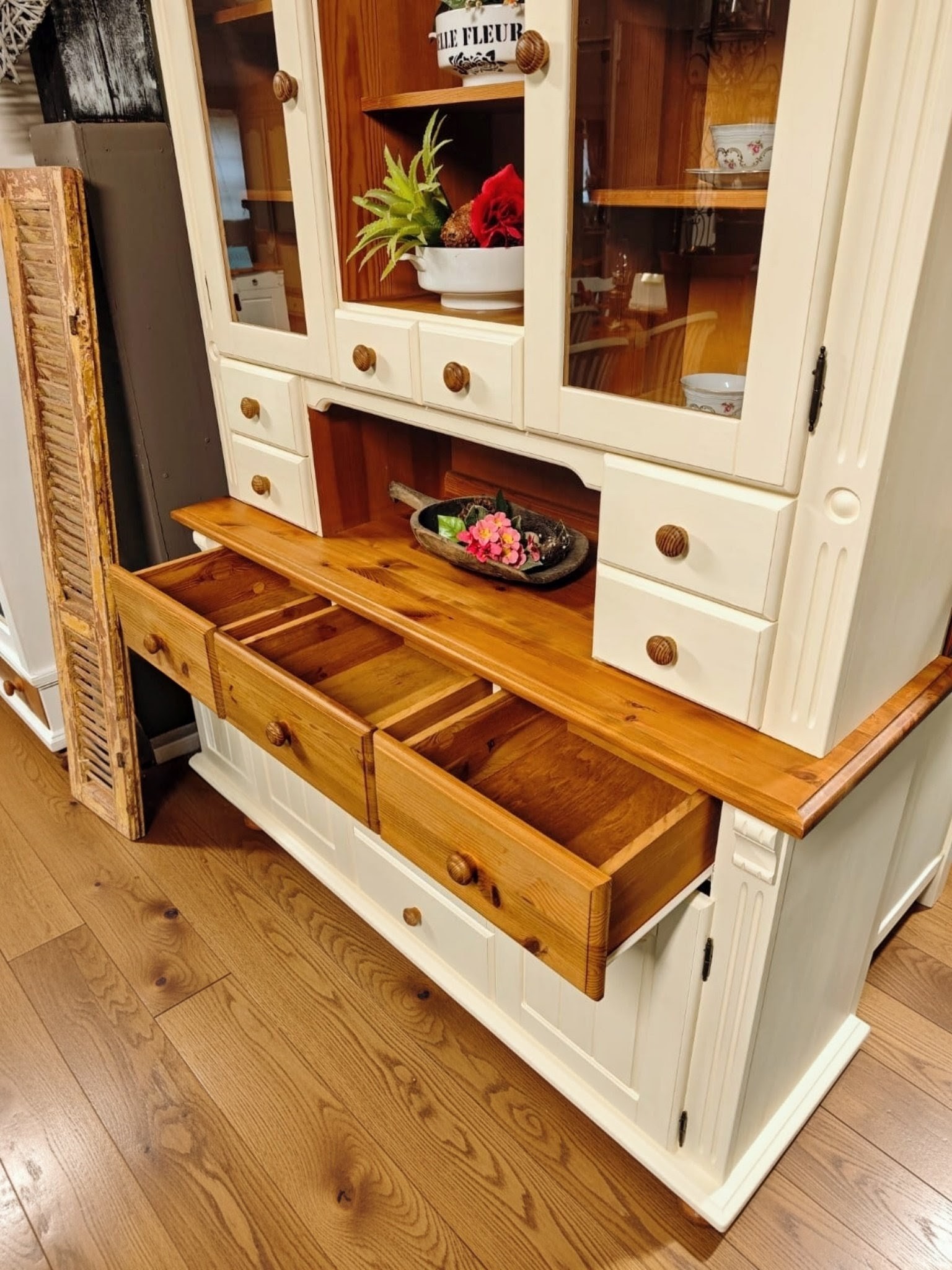 homeai1771066508391~2