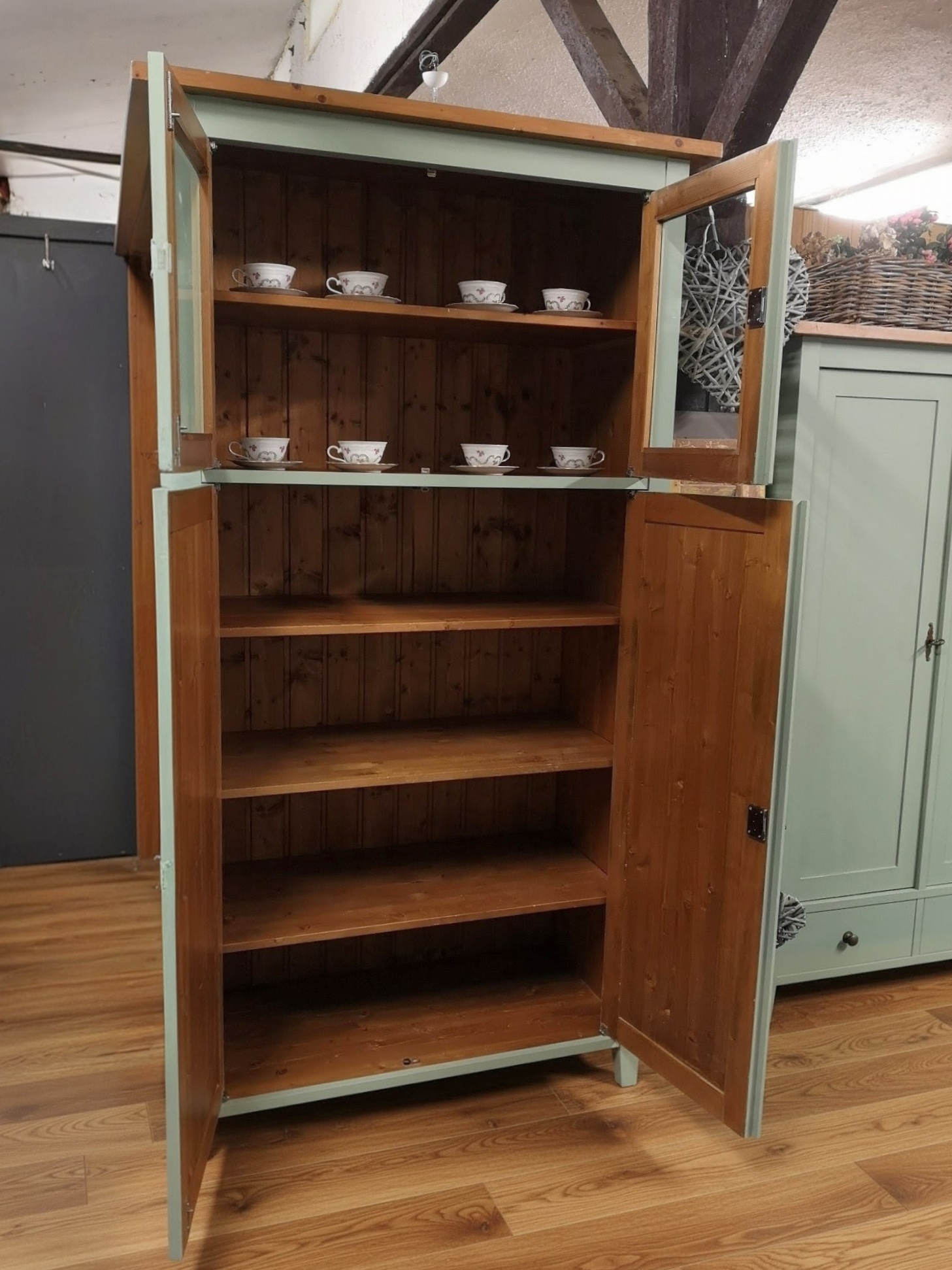 homeai1771698125759~2_edit_1878579603203969