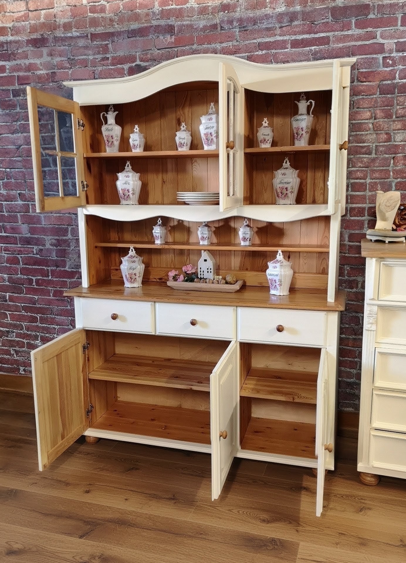 homeai1772743206996~2