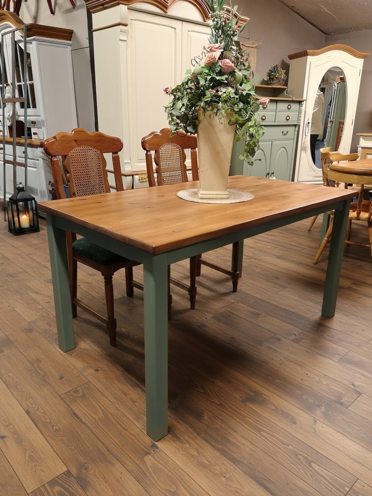 homeai1762454714626~2