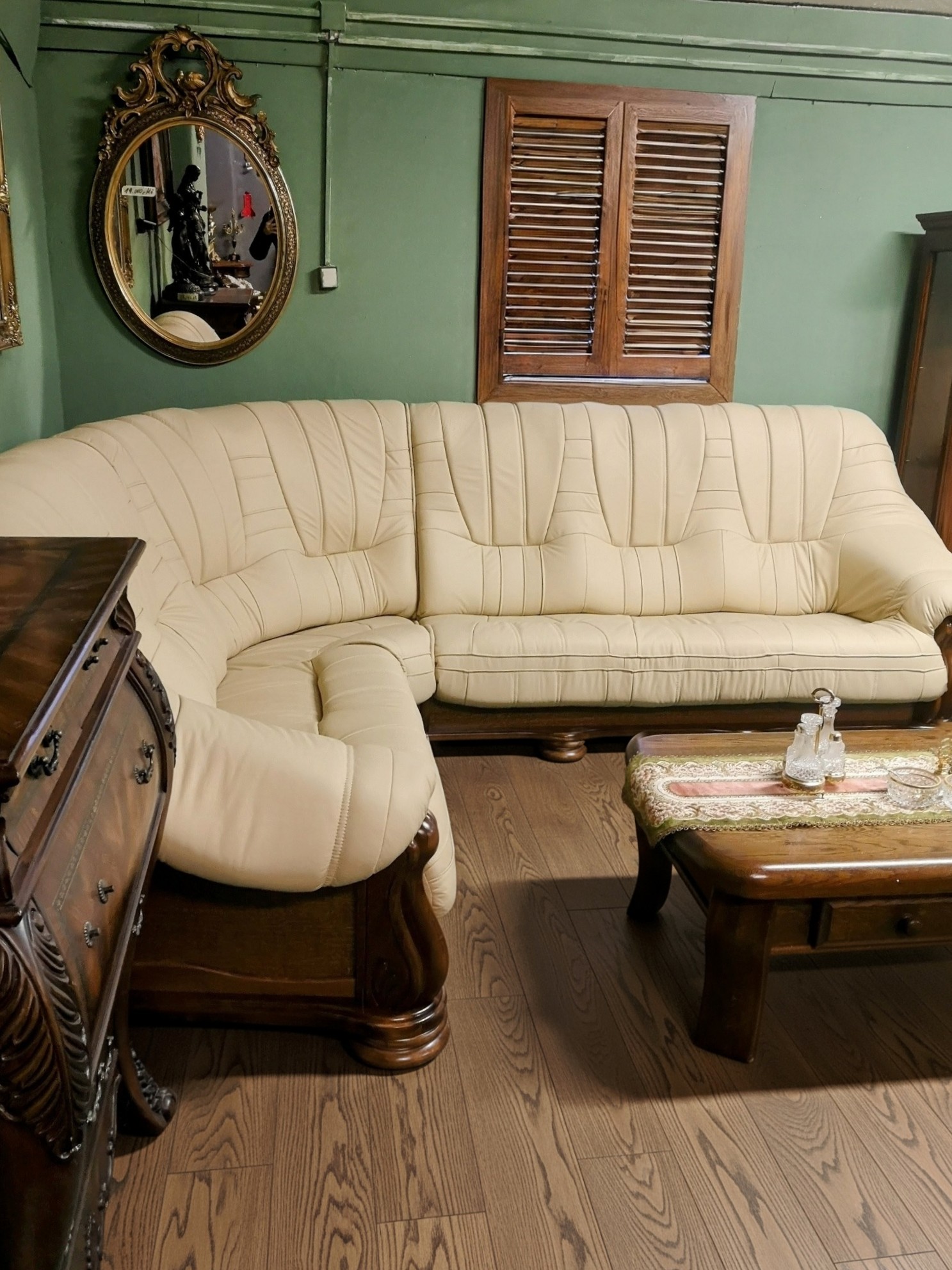 homeai1762098543549~2